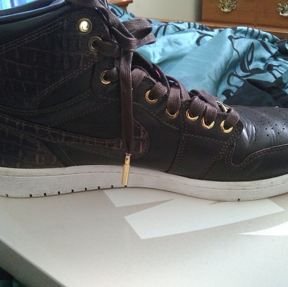 Air Jordan 1 Pinnacle Brown Baroque - Picture 2 of 7